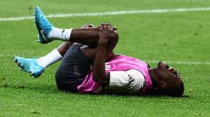 在主场比赛 在主场比赛